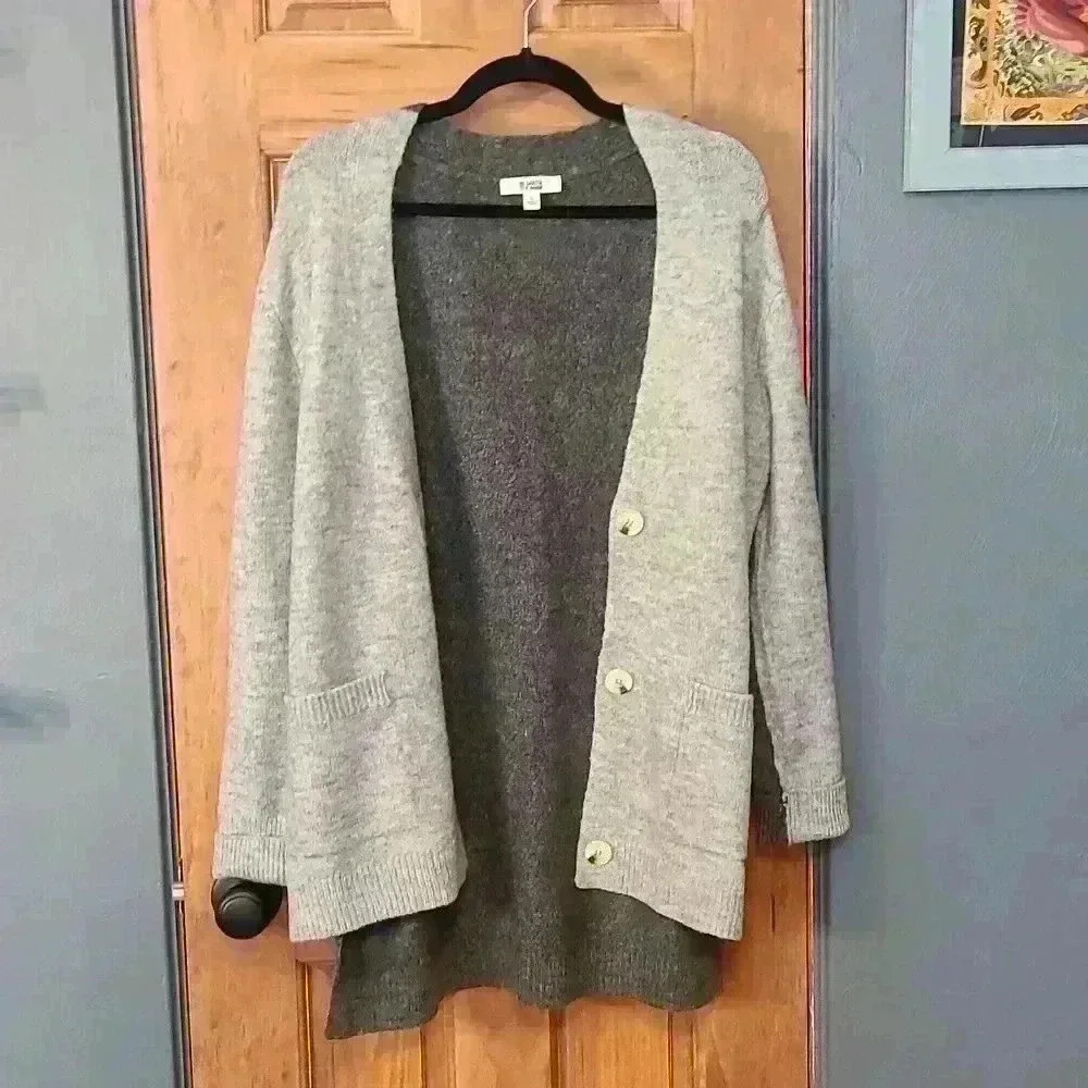 Steve Madden Gray Cardigan - Picture 2 of 8